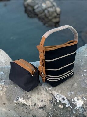 OKPTA1519426 Summer 2 Pc Tote Purse- With makeup bag  Navy Blue